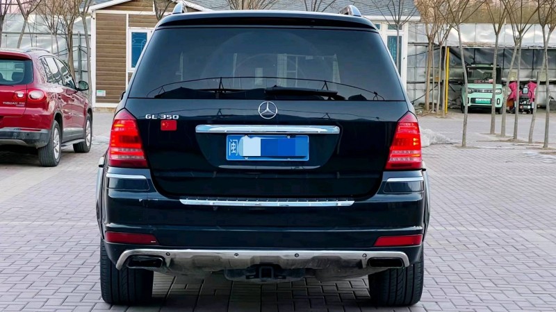 保定12年奔驰GL9