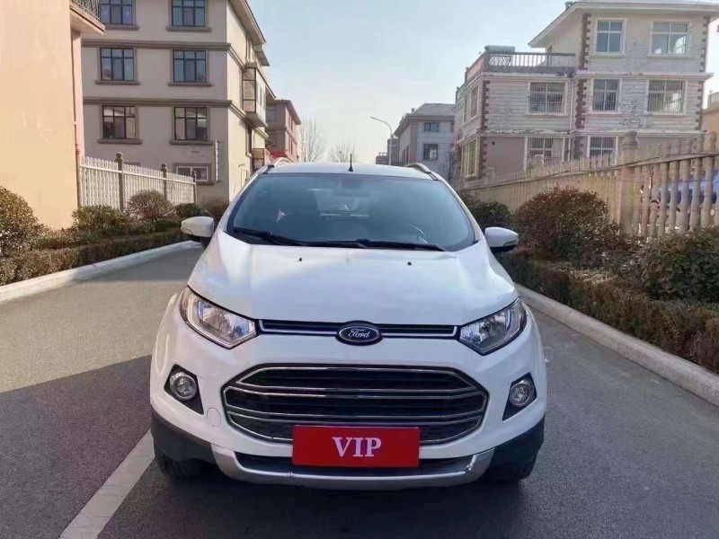 青岛17年福特翼搏1