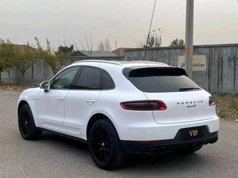 东营18年保时捷Macan4