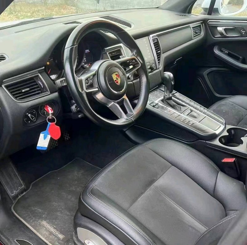 东营18年保时捷Macan5