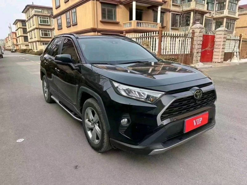 枣庄20年丰田RAV4荣放4