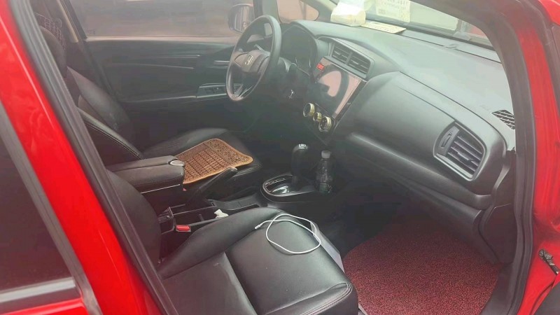 广州17年本田飞度4