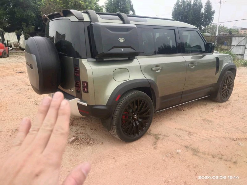 汕头20年路虎卫士8