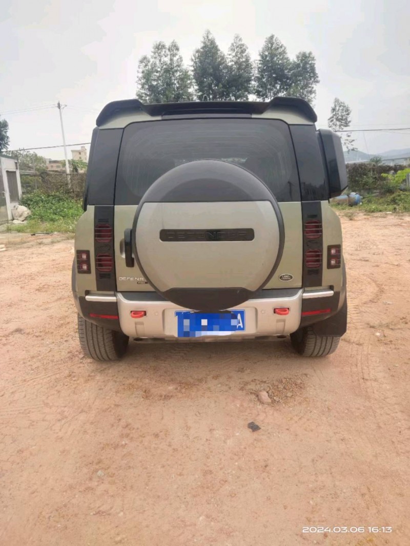 汕头20年路虎卫士9