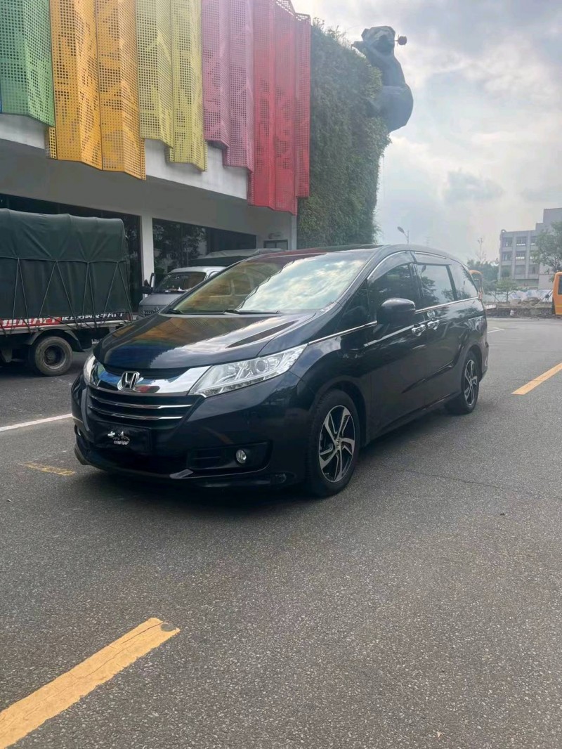 珠海17年本田奥德赛2