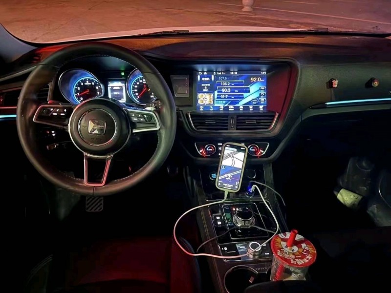 重庆17年众泰T600 Coupe4
