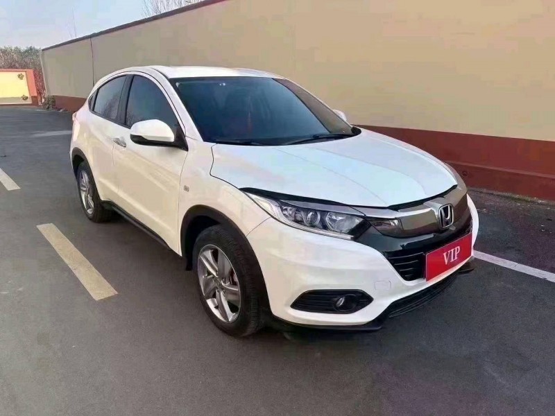 枣庄22年本田缤智2