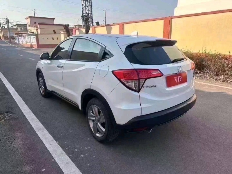 枣庄22年本田缤智7