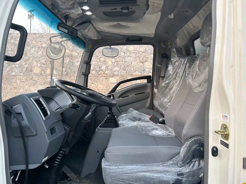 濟南23年卡車系列重汽豪沃4