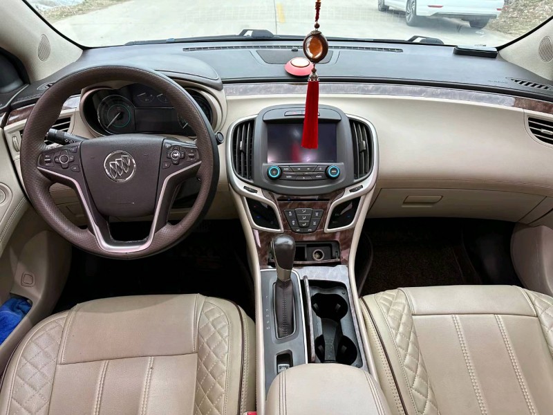 徐州15年别克君越4