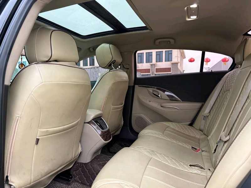 徐州15年别克君越5