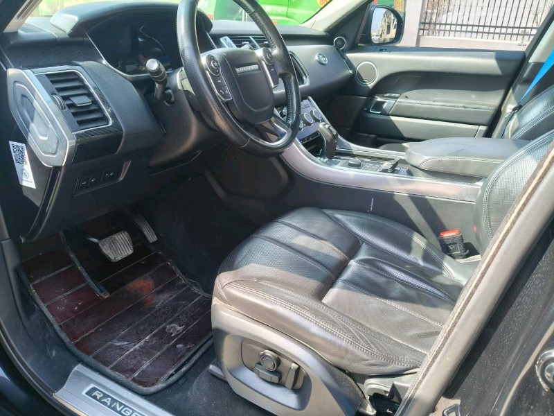 徐州16年路虎揽胜运动8