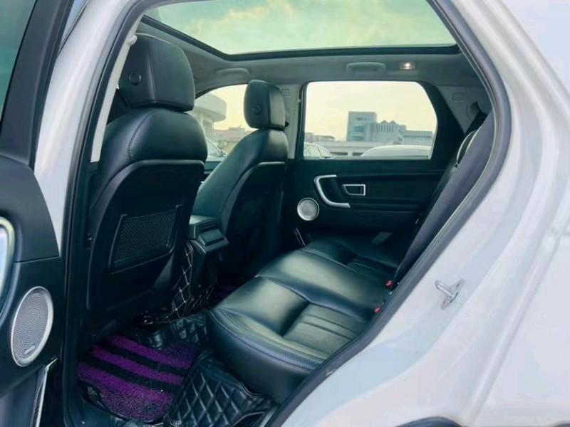 东莞18年路虎发现神行8