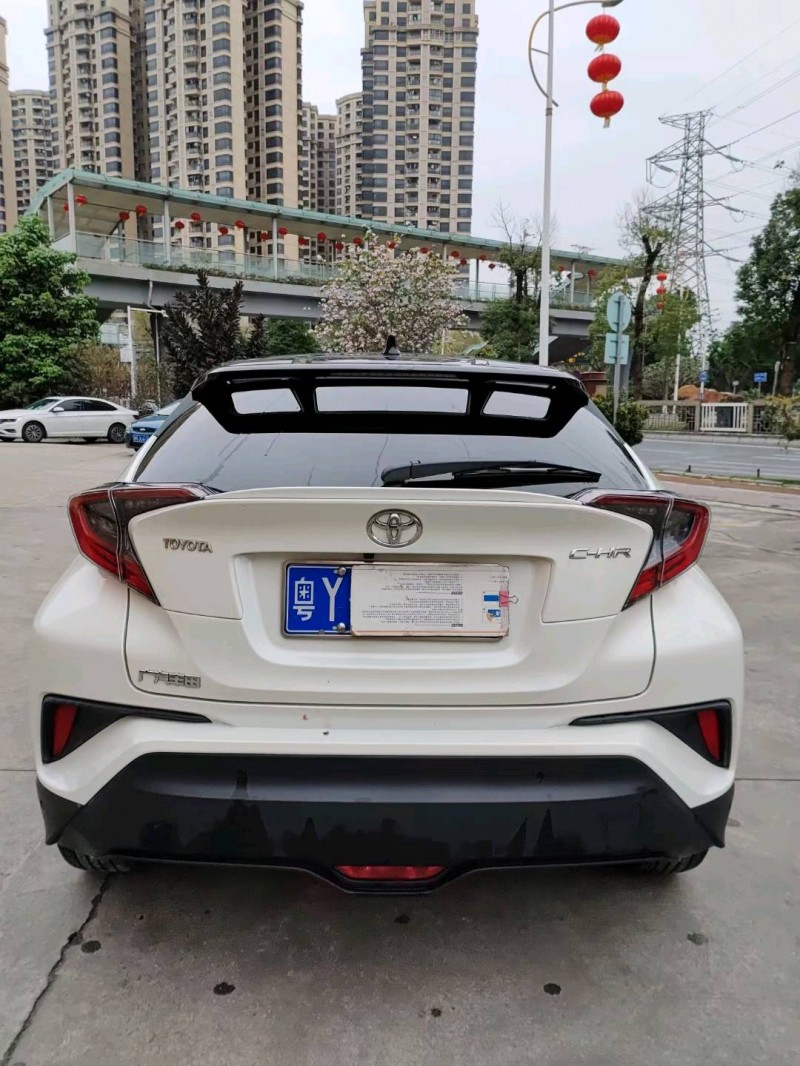 佛山19年丰田CHR9