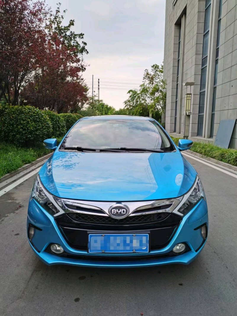 徐州17年比亚迪秦1