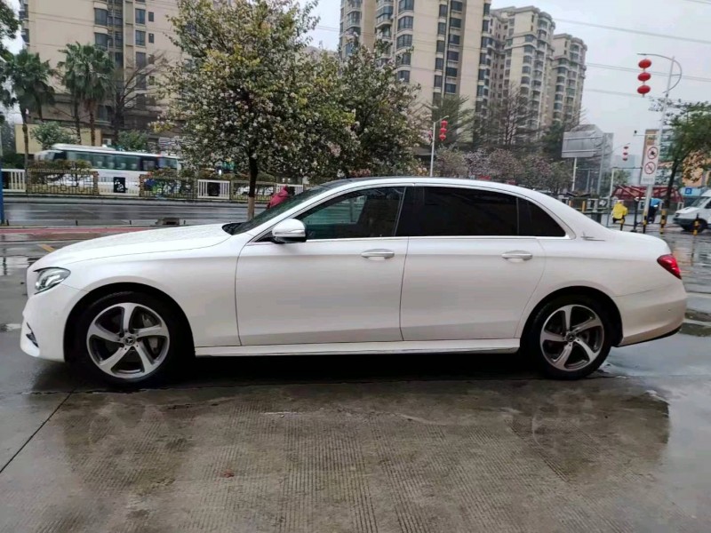 深圳18年奔驰E3