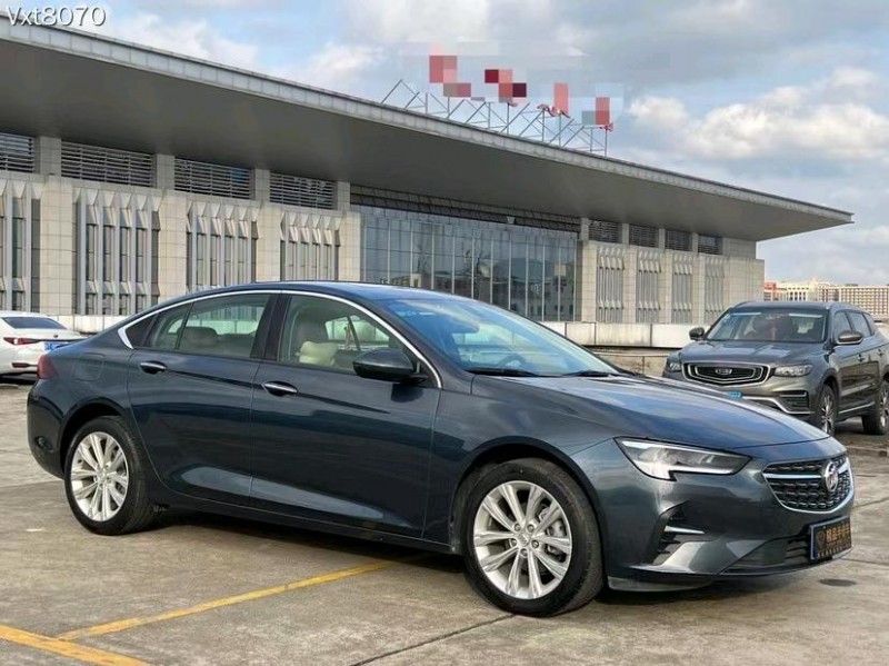 东莞22年别克君威2