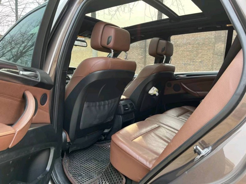 保定14年宝马X56