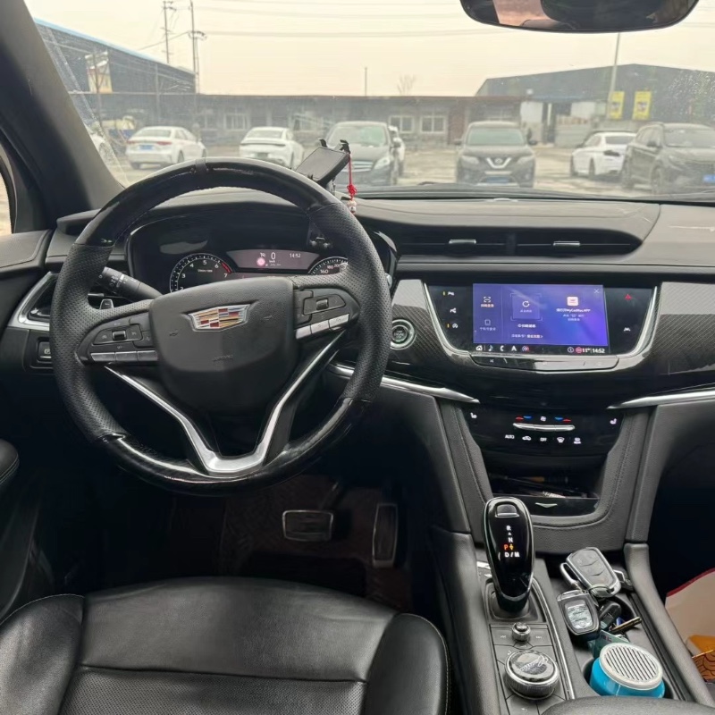 安陽20年凱迪拉克XT65