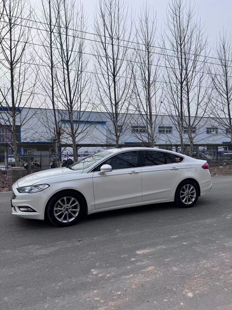 菏泽17年福特蒙迪欧3