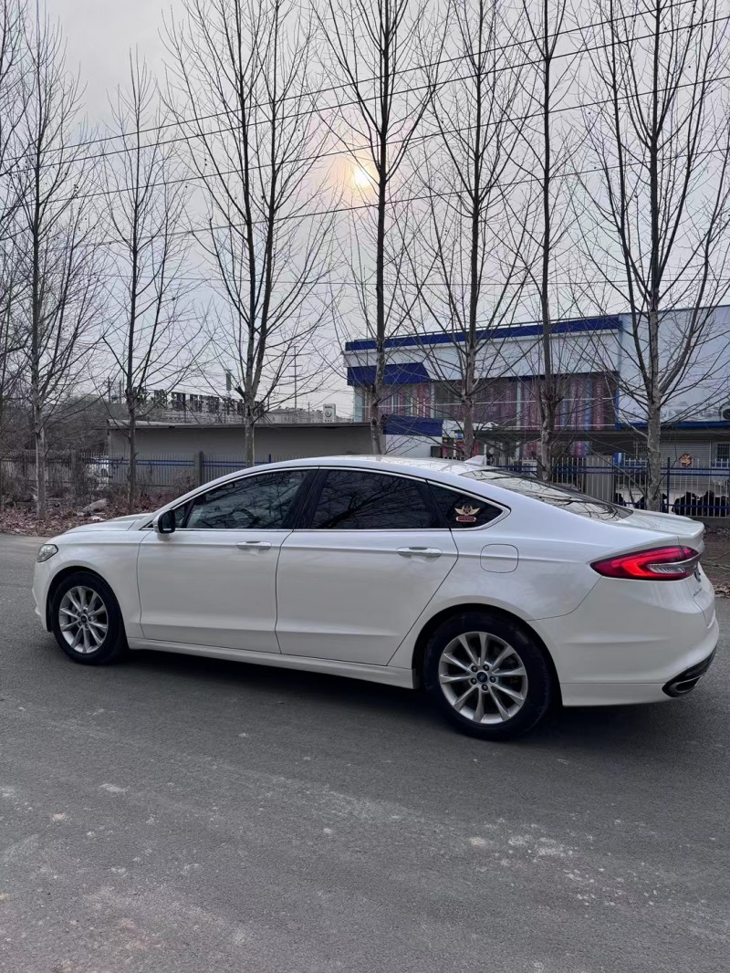 菏泽17年福特蒙迪欧8