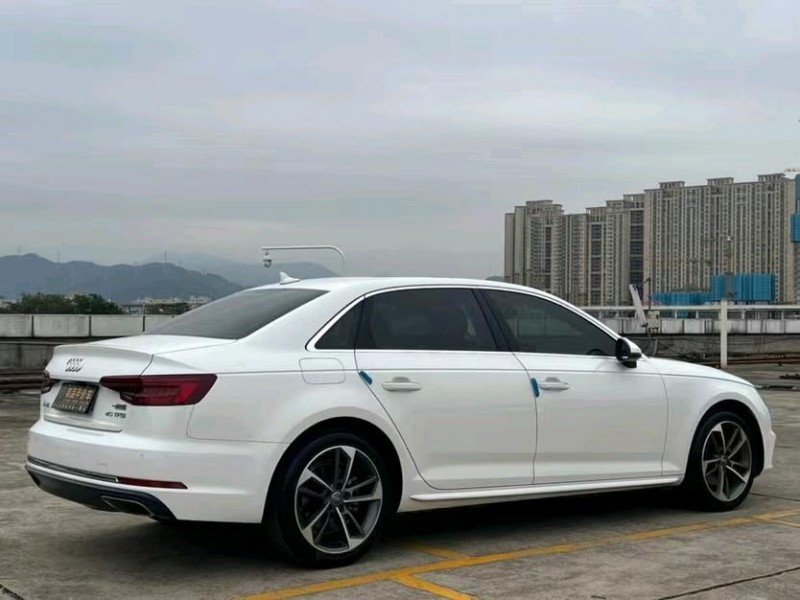 东莞18年奥迪A4L8