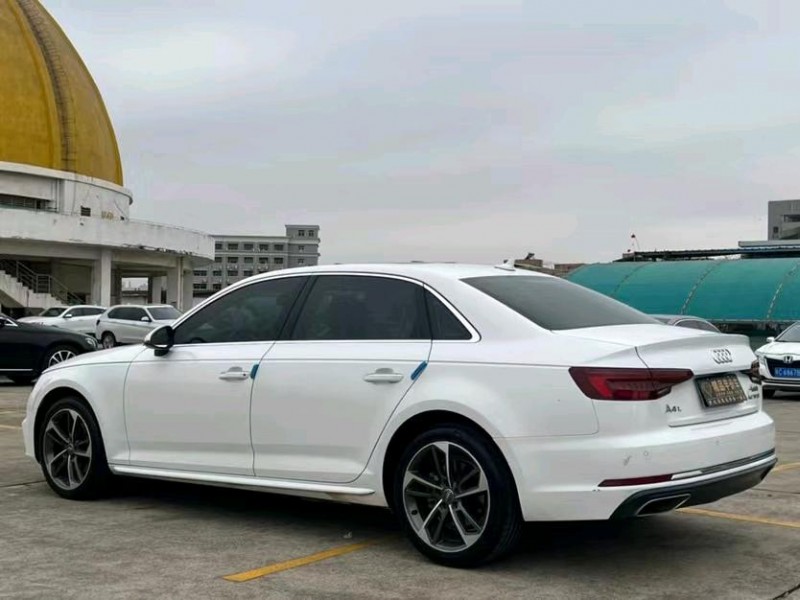 东莞18年奥迪A4L9