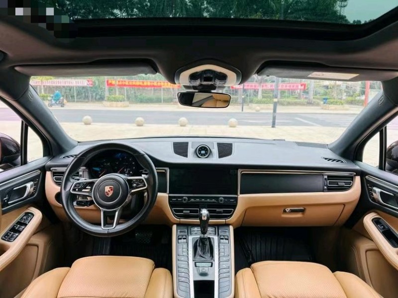 东莞20年保时捷Macan7