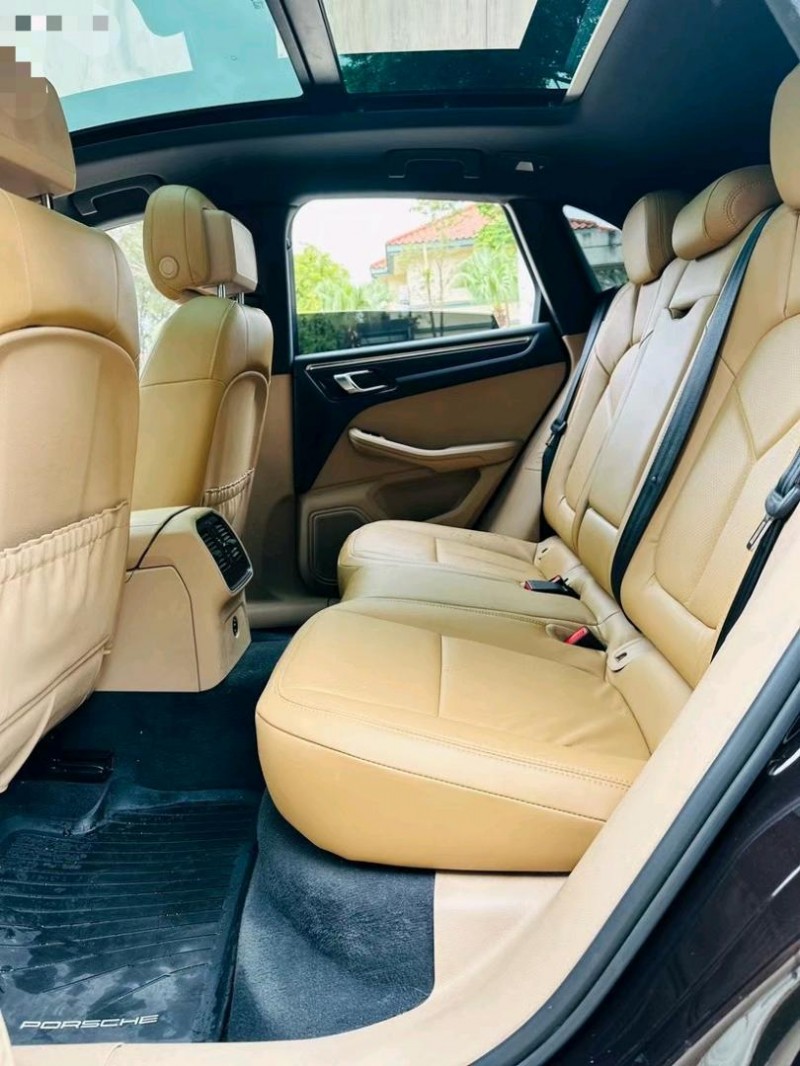东莞20年保时捷Macan8