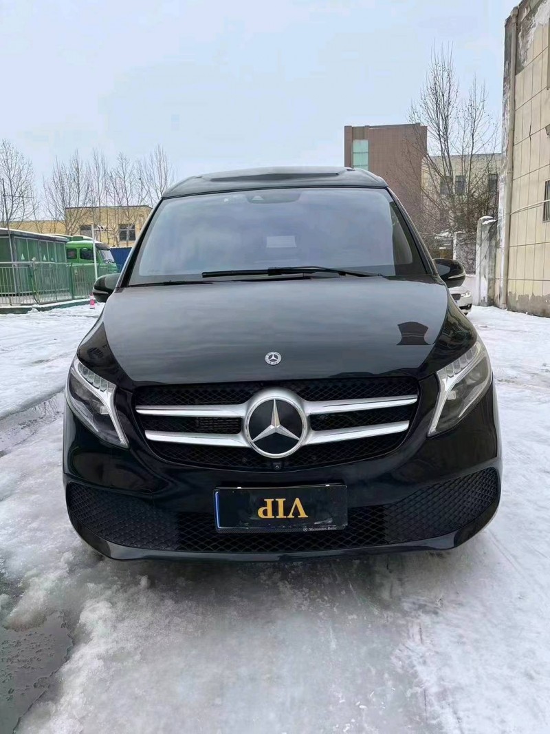 徐州20年奔驰V1