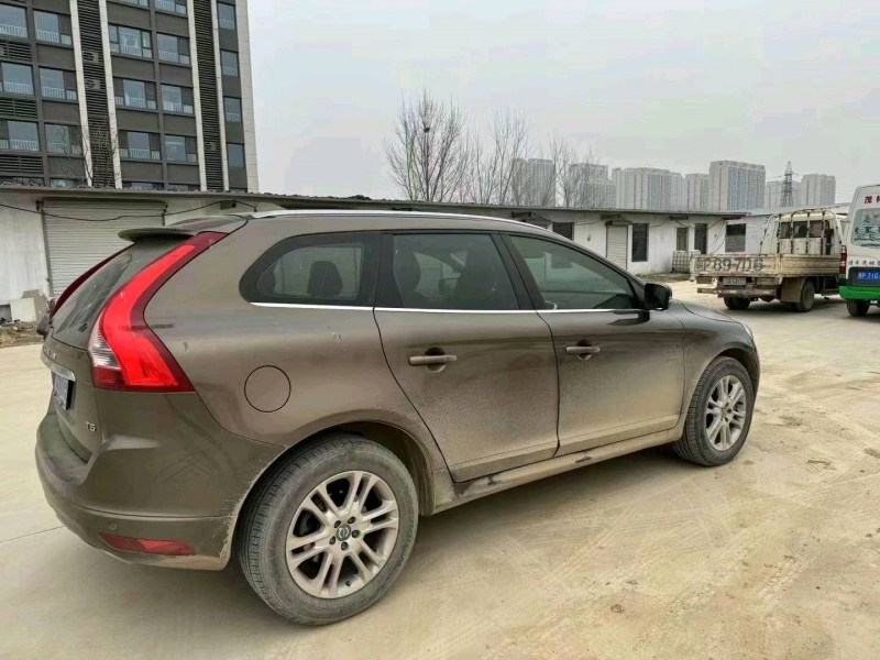 枣庄15年沃尔沃XC607