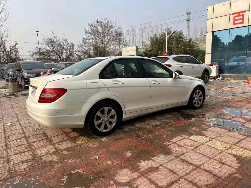 东营13年奔驰C5
