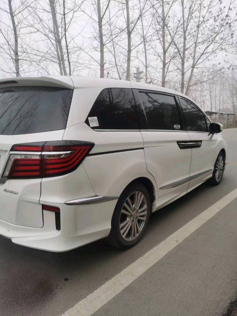 枣庄18年本田艾力绅6