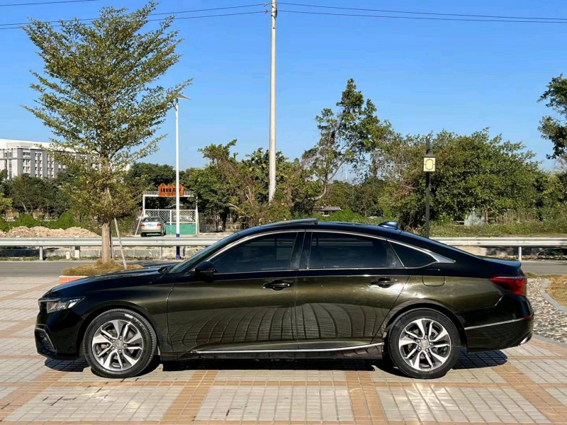 汕头18年本田英诗派3