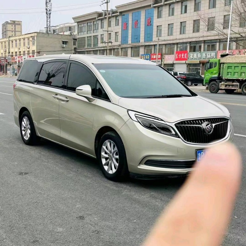 东营18年别克GL82