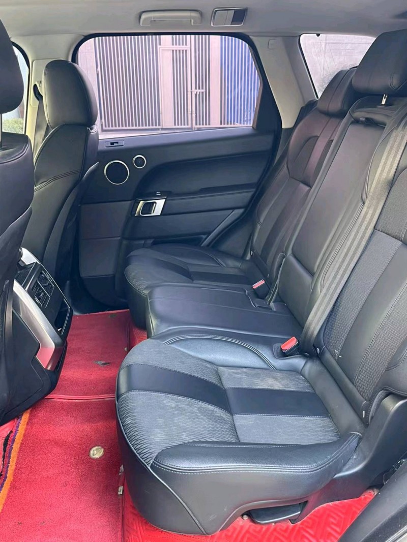 徐州18年路虎揽胜运动4