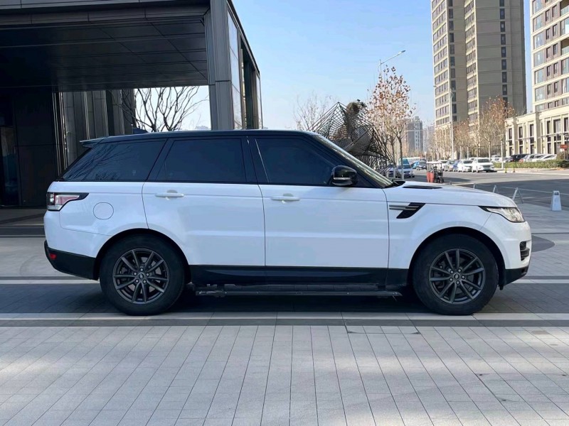 徐州18年路虎揽胜运动7