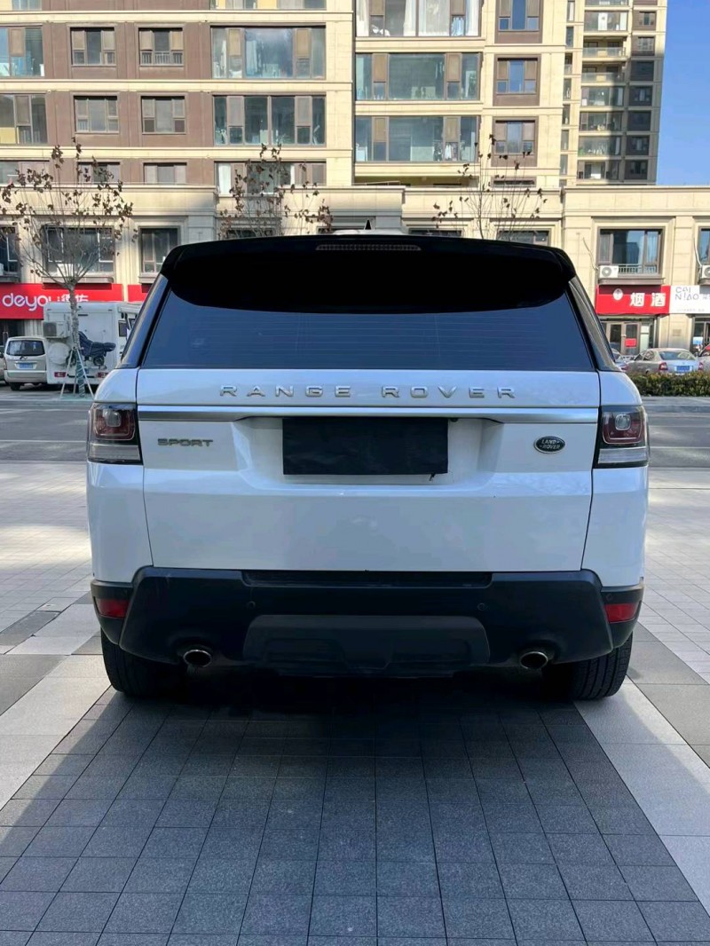 徐州18年路虎揽胜运动9