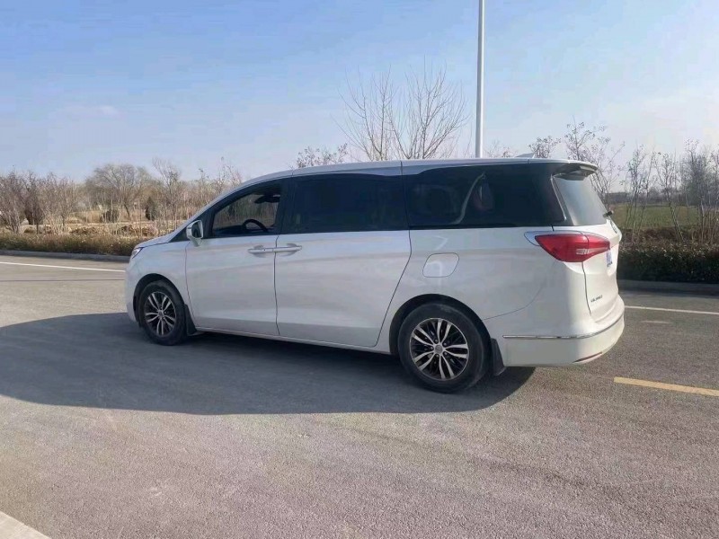 枣庄19年别克GL88