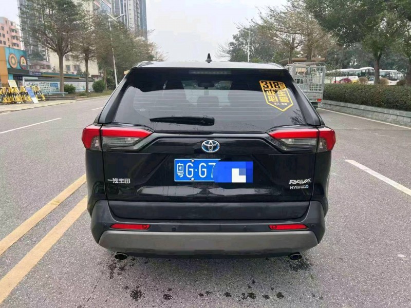 汕头22年丰田RAV4荣放3