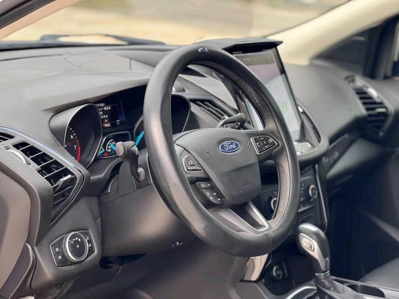 汕头19年福特翼虎5