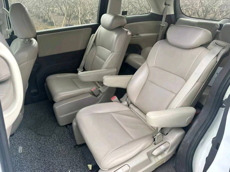 东莞17年本田奥德赛5