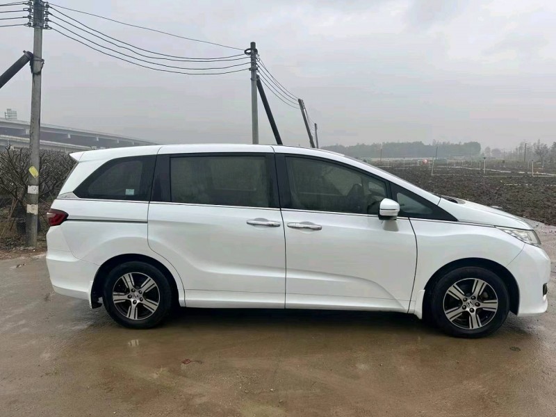 东莞17年本田奥德赛8