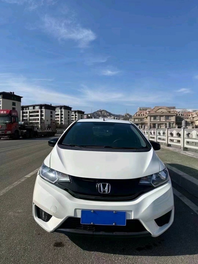 枣庄16年本田飞度1