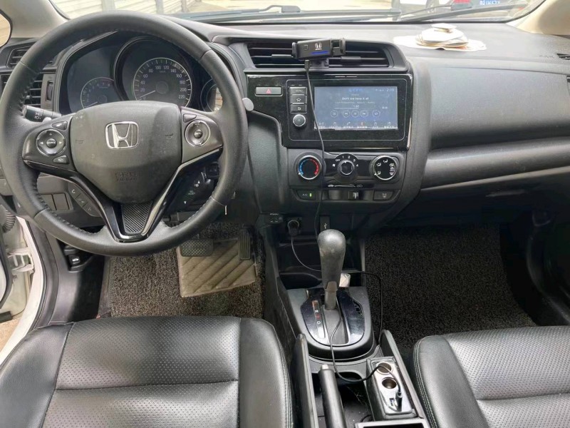 汕头19年本田飞度2