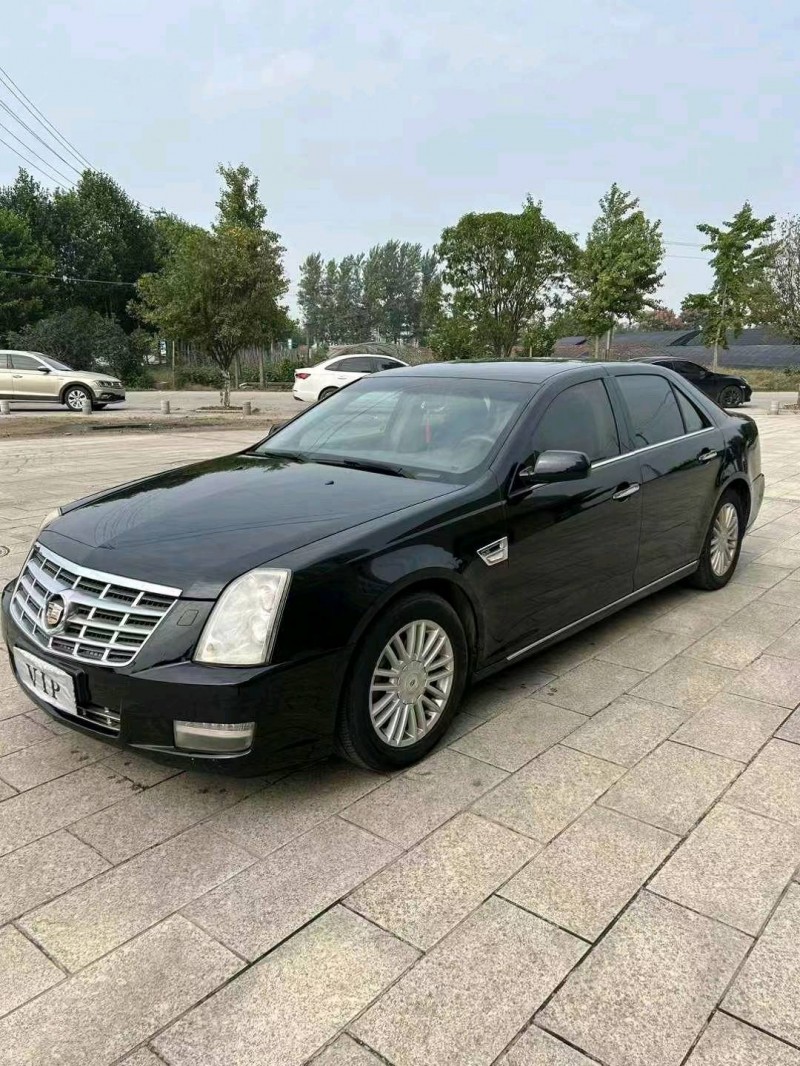 宜昌11年凱迪拉克賽威2