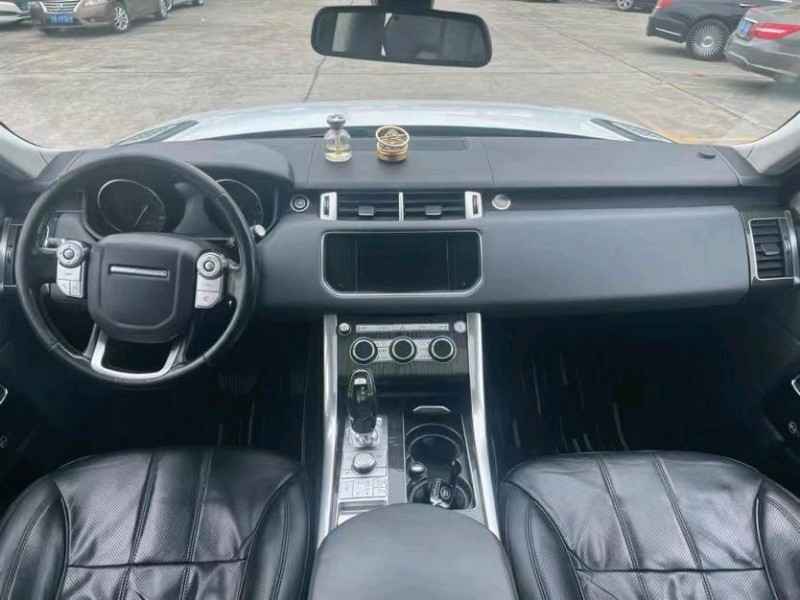 东莞15年路虎揽胜运动6