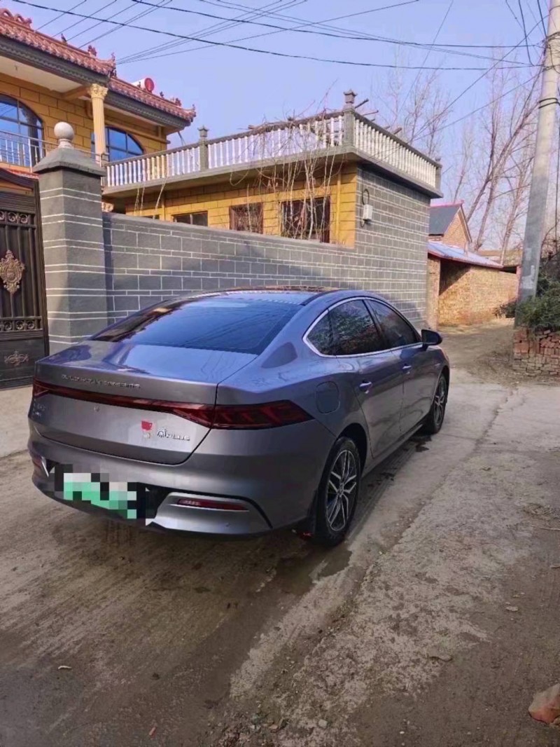 菏泽22年比亚迪秦5