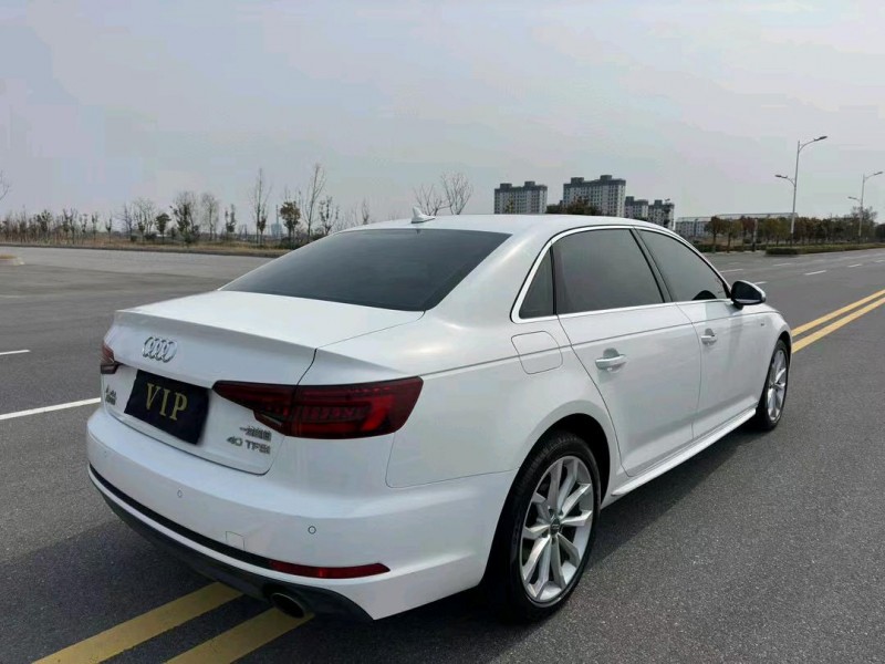 盐城17年奥迪A4L9