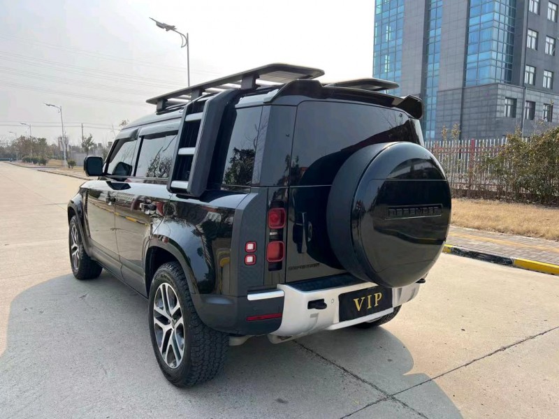 盐城22年路虎卫士8